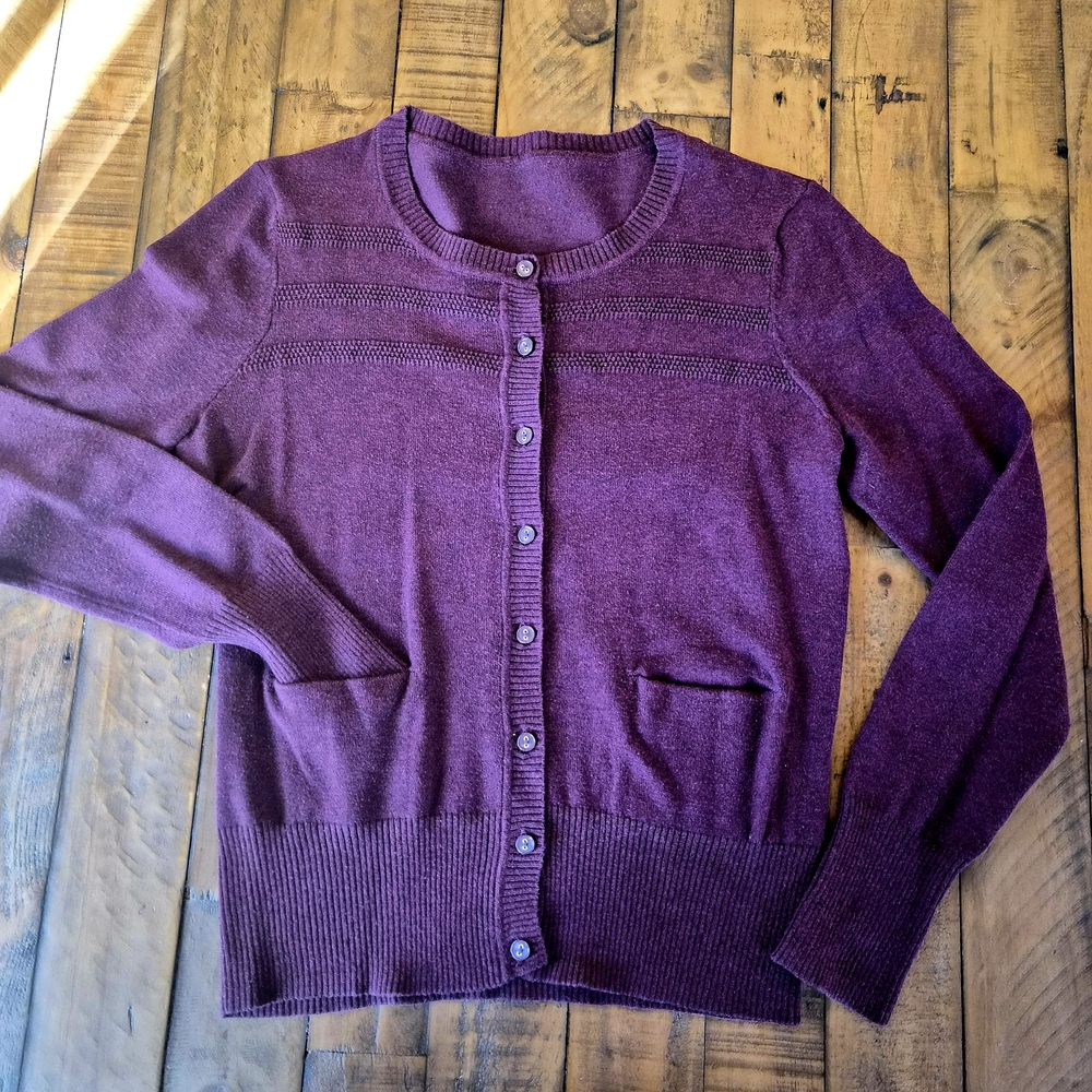 Classic Button-Front Cardigan Sweater in Purple / Burgundy